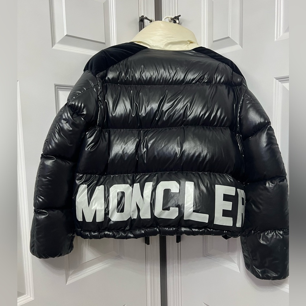 Moncler Chouelle Down Jacket Puffer size 2